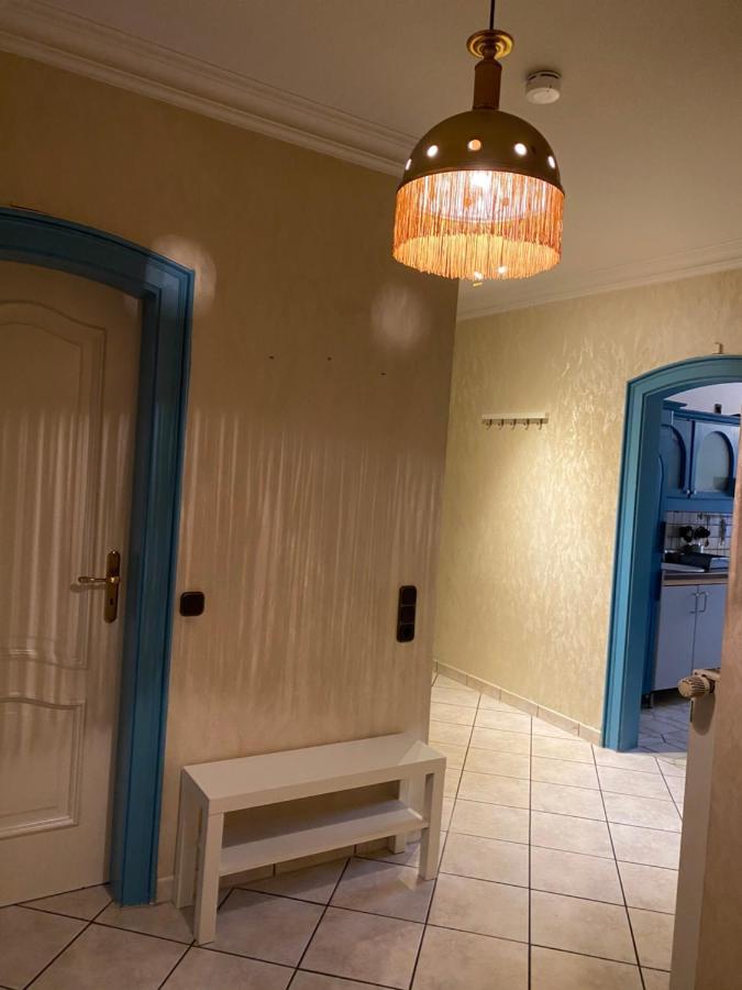 Central Shared Apartment, Friesenplatz Кёльн Экстерьер фото